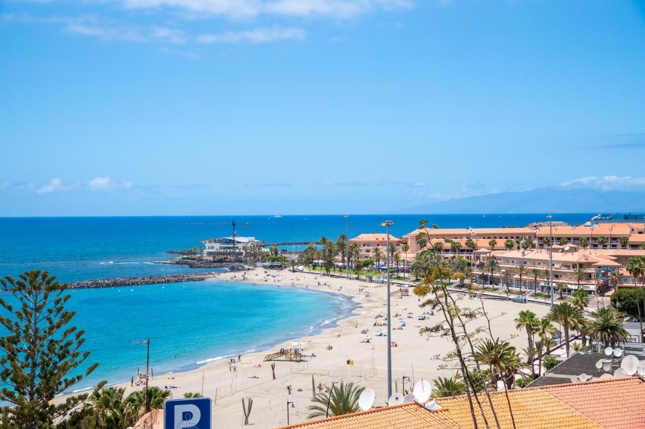 Апартаменты 1 1 Beautiful Seafront With Balcony And Wifi Лос Кристианос Экстерьер фото